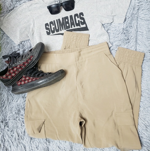 MISC BOTTOMS | Lightweight Cargo Joggers! - Picture 7 of 7